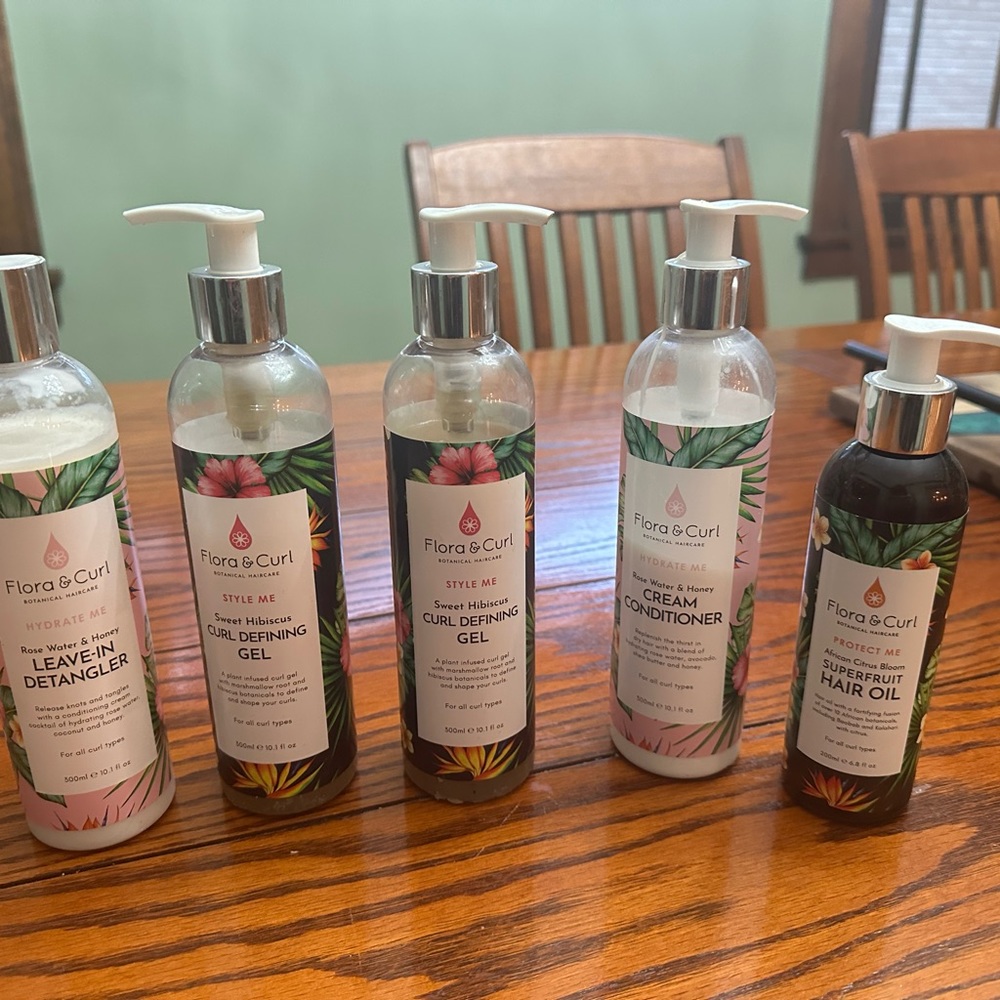 Flora&Curl curly hair products!